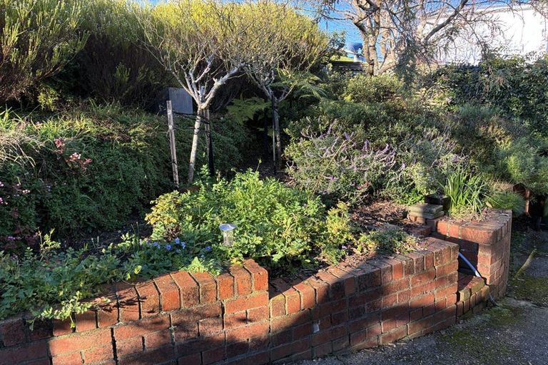 Photo of property in 48 Kenya Street, Ngaio, Wellington, 6035