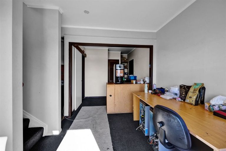 Photo of property in 15 Annandale Street, Lynmouth, New Plymouth, 4310