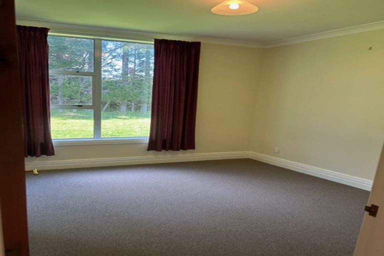 Photo of property in 417c Grays Road, Pauatahanui, Porirua, 5381