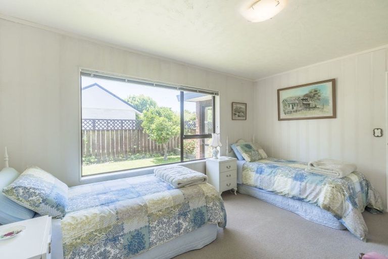 Photo of property in 349b Te Moana Road, Waikanae, 5036