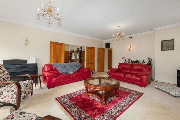 Photo of property in 2 Potomaru Street, Boulcott, Lower Hutt, 5010