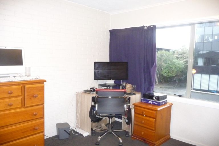 Photo of property in Eden Heights Apartments, 1c/94 Dominion Road, Mount Eden, Auckland, 1024