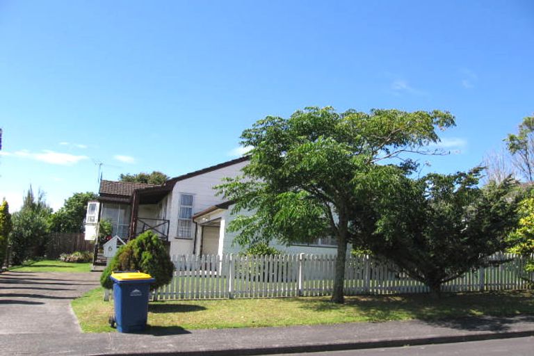 Photo of property in 6 Felicity Place, Unsworth Heights, Auckland, 0632