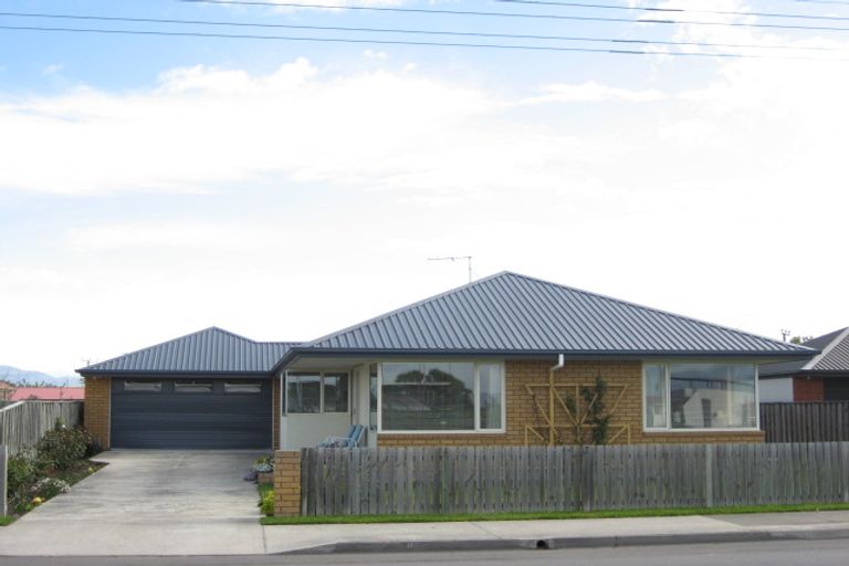 Photo of property in 19 Lansdowne Street, Mayfield, Blenheim, 7201