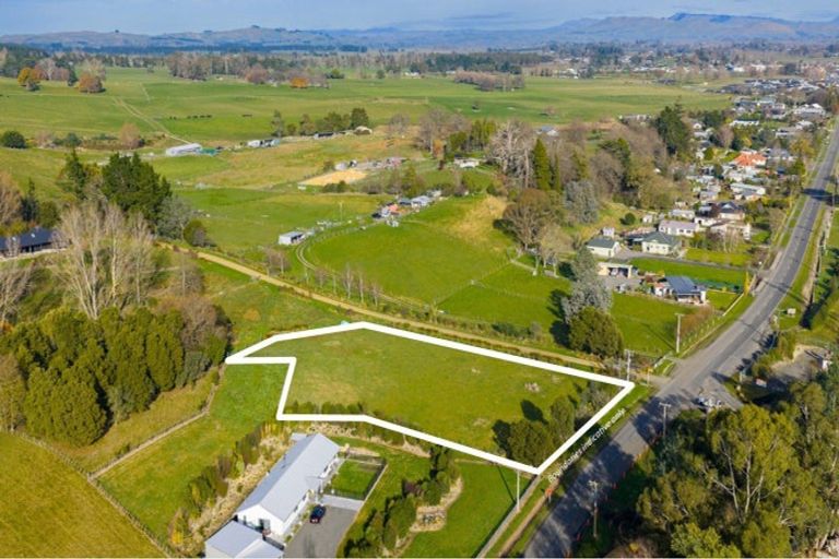 Photo of property in 164 Mount Herbert Road, Waipukurau, 4200