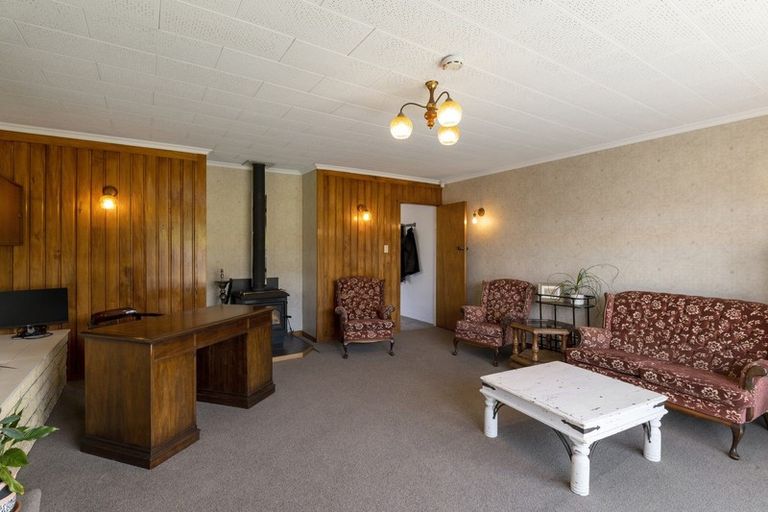 Photo of property in 14 Brown Terrace, Foxton Beach, Foxton, 4815