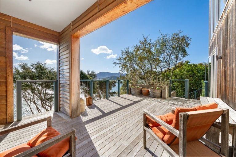 Photo of property in 273 Port Underwood Road, Waikawa, Picton, 7281