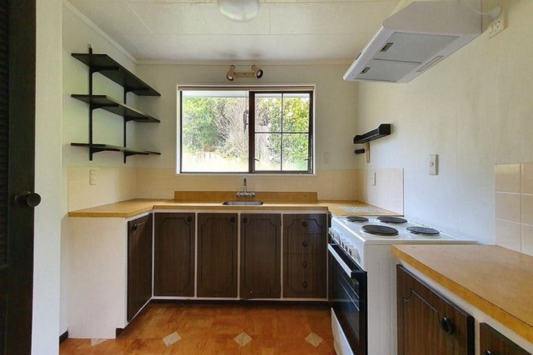 Photo of property in 53 Hathaway Avenue, Karori, Wellington, 6012