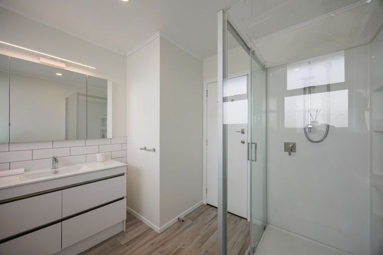 Photo of property in 235 Warwick Road, Mayfair, Hastings, 4122