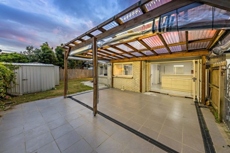 Photo of property in 31 Muirfield Street, Wattle Downs, Auckland, 2103