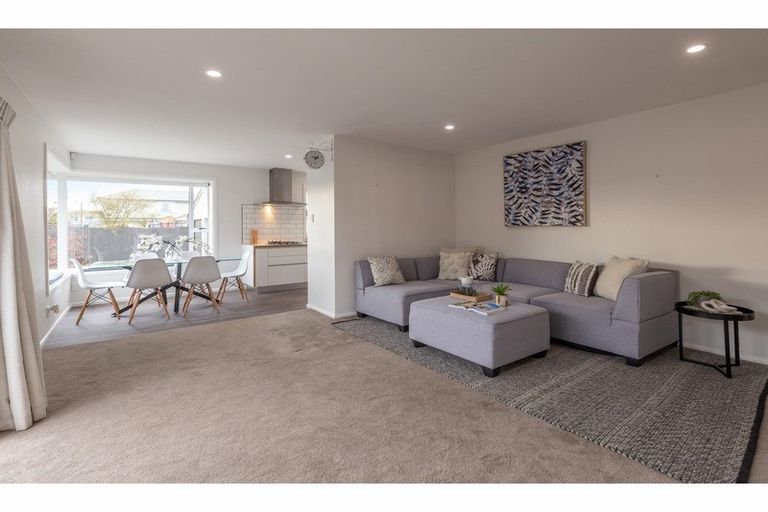 Photo of property in 21 Bourne Crescent, Papanui, Christchurch, 8053