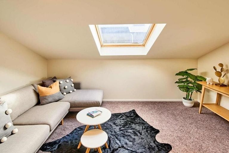 Photo of property in Courtenay Mews Apartments, 19/14 Alpha Street, Te Aro, Wellington, 6011