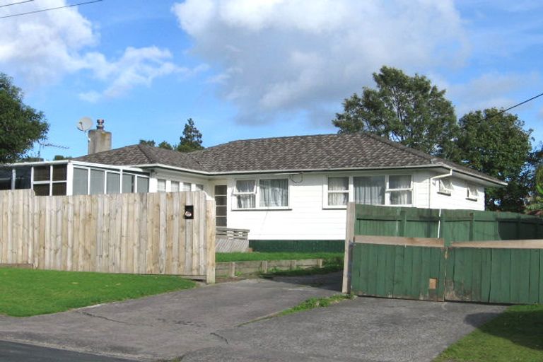 Photo of property in 115 Wharf Road, Te Atatu Peninsula, Auckland, 0610