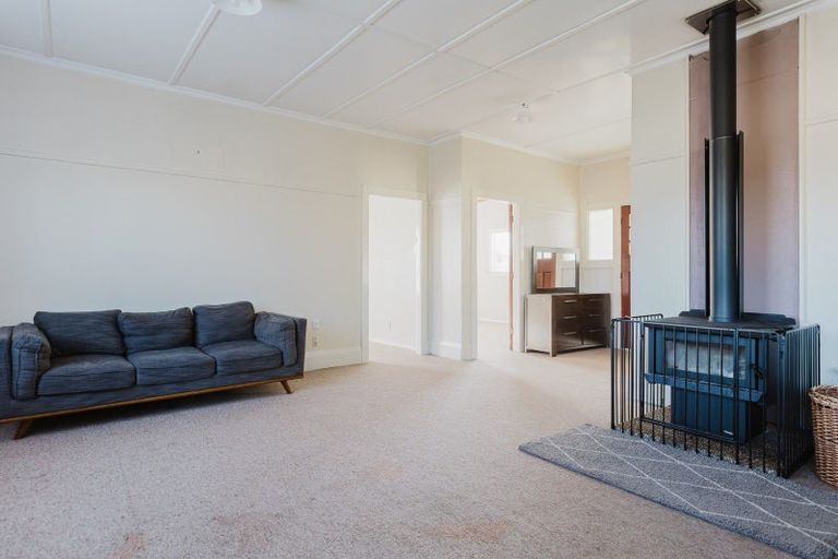 Photo of property in 87 Tyndall Street, Pahiatua, 4910