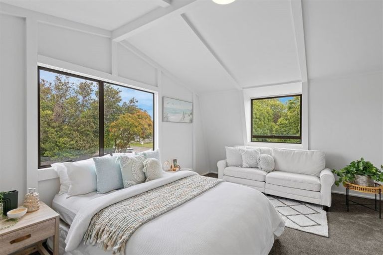 Photo of property in 37 Mchaffies Place, Wainoni, Christchurch, 8061