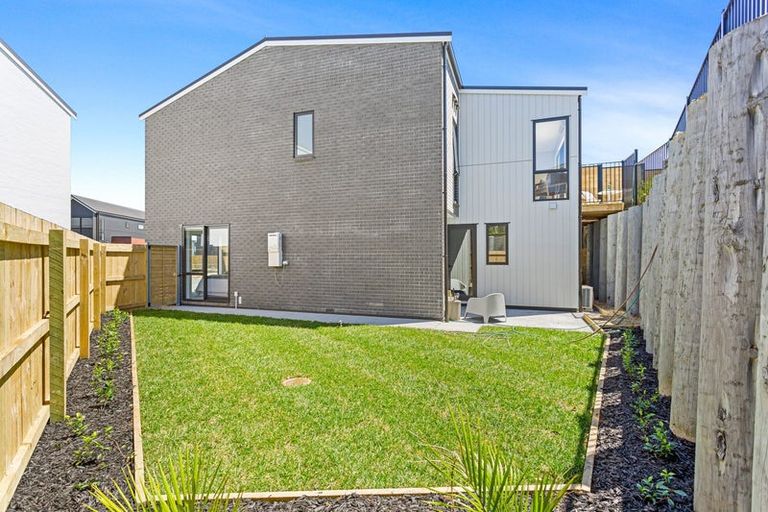 Photo of property in 31 Roundel Crescent, Whenuapai, Auckland, 0618