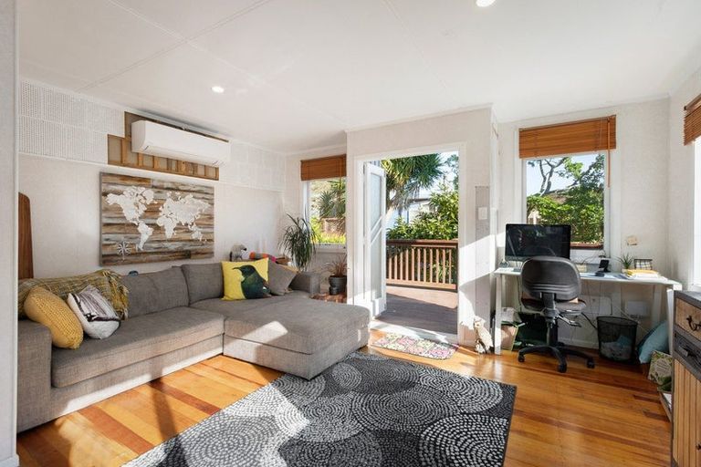 Photo of property in 30 Tapu Coroglen Road, Tapu, Thames, 3575