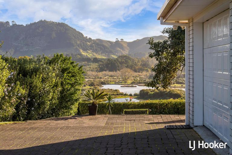Photo of property in 97 Koutunui Road, Athenree, Katikati, 3177