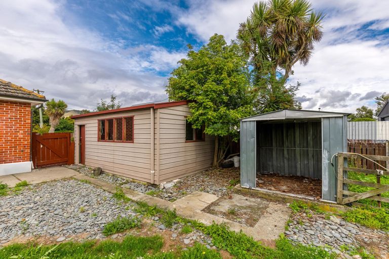 Photo of property in 6 George Street, Waimate, 7924