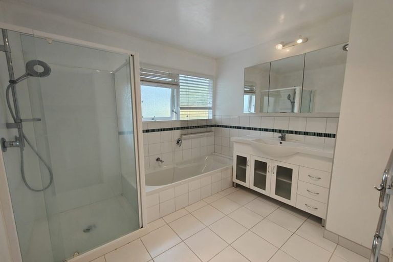 Photo of property in 147 Eban Avenue, Hillcrest, Auckland, 0627