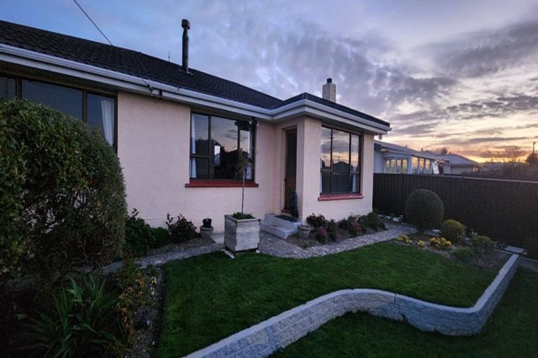 Photo of property in 79 Cargill Street, Waikiwi, Invercargill, 9810