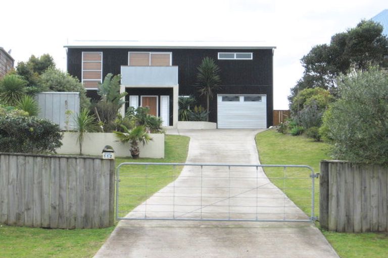 Photo of property in 112 Ocean Beach Road, Tairua, 3508
