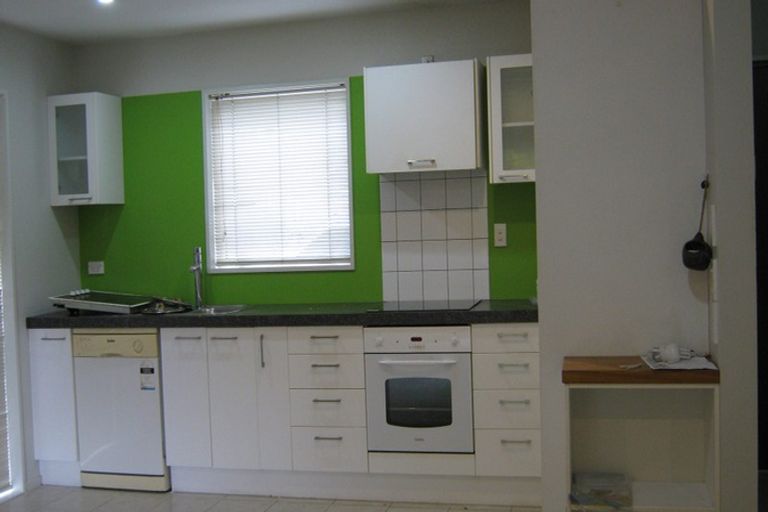 Photo of property in 2/346 Hereford Street, Linwood, Christchurch, 8011