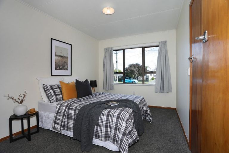 Photo of property in 19 Churchill Avenue, Feilding, 4702
