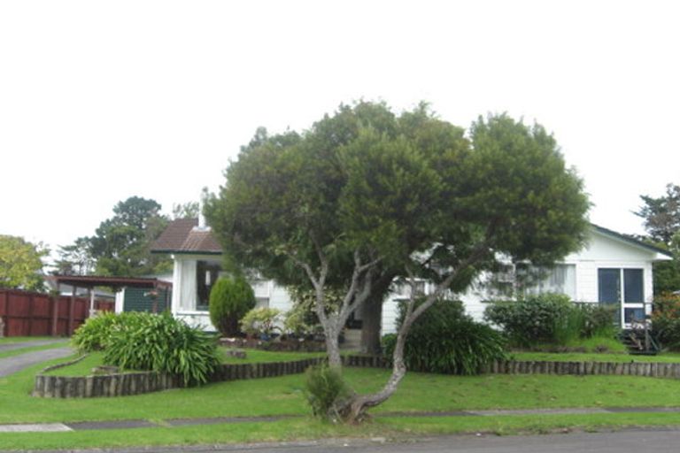 Photo of property in 84 Reelick Avenue, Pakuranga Heights, Auckland, 2010