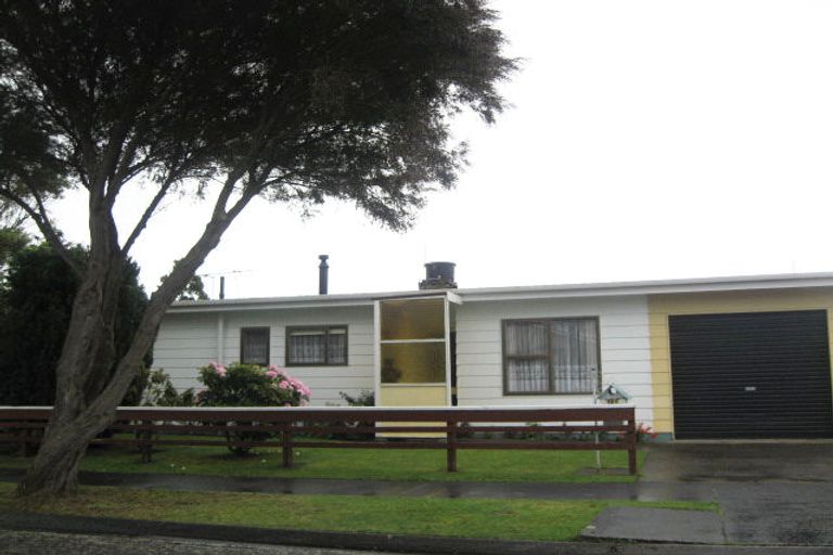Photo of property in 14b Mace Street, Waitara, 4320