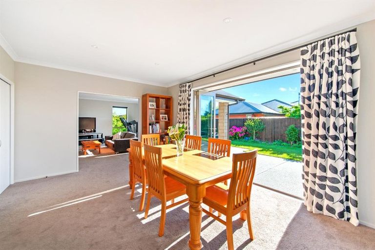 Photo of property in 4 Shona Lane, West Melton, 7618