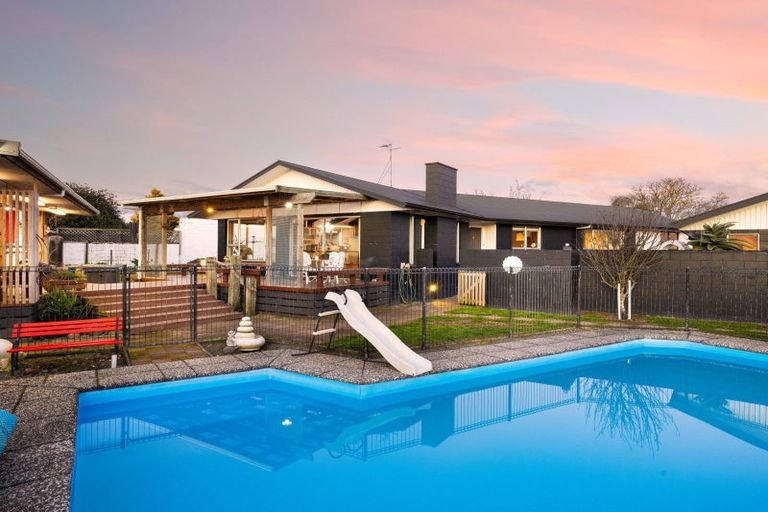 Photo of property in 9 Cascade Place, Chartwell, Hamilton, 3210