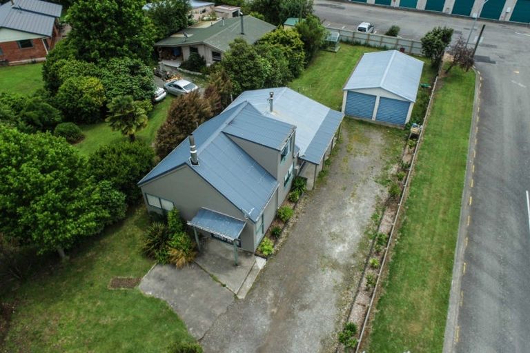 Photo of property in 44 Beach Road, Waikawa, Picton, 7220