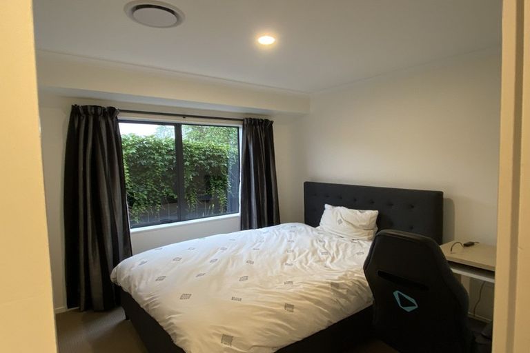 Photo of property in 7 Wroxton Place, Waiuku, 2123