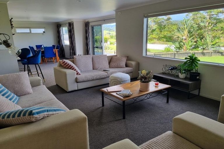 Photo of property in 36 Beach Road, Onerahi, Whangarei, 0110