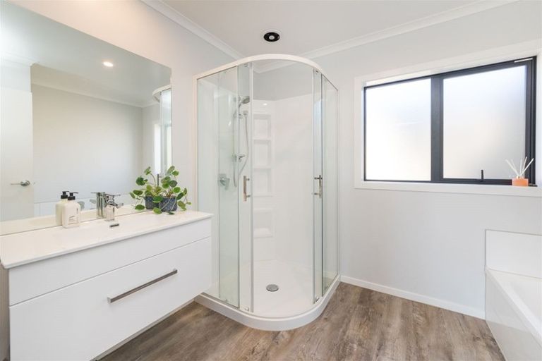 Photo of property in 5 Poplar Grove, Feilding, 4702