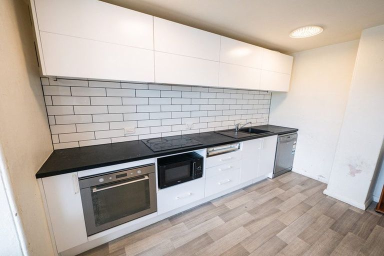 Photo of property in 1/30 Tennyson Street, Dunedin Central, Dunedin, 9016