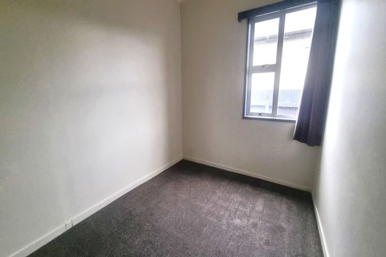 Photo of property in 115 Morton Street, Strathern, Invercargill, 9812
