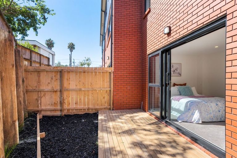 Photo of property in 6/26 Morton Avenue, Forrest Hill, Auckland, 0620