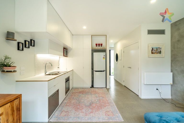 Photo of property in 15 Te Ara O Paetutu, Petone, Lower Hutt, 5012