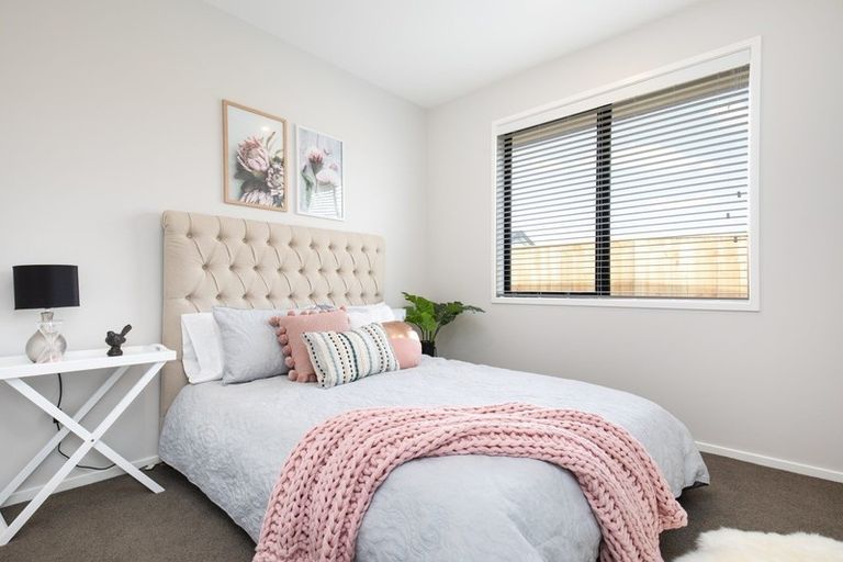 Photo of property in 85 Helenslee Road, Pokeno, 2472