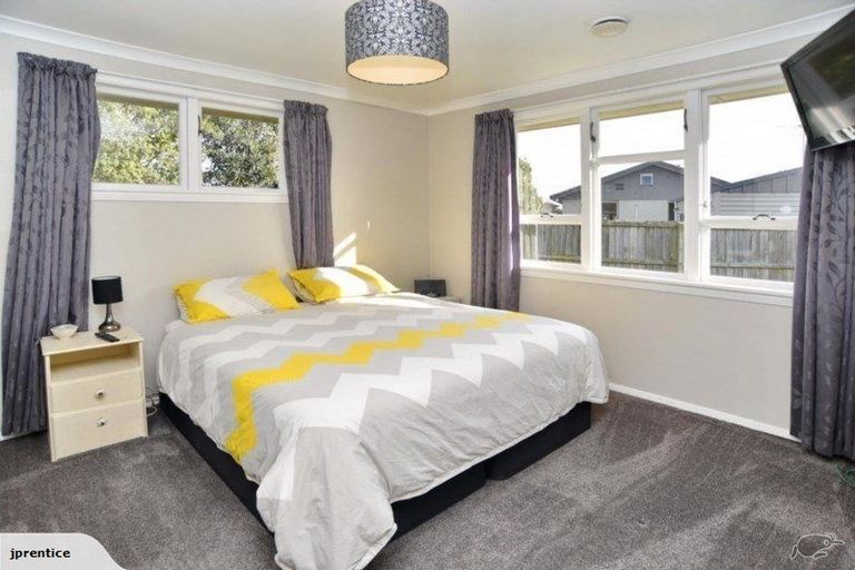 Photo of property in 74a Highsted Road, Bishopdale, Christchurch, 8053