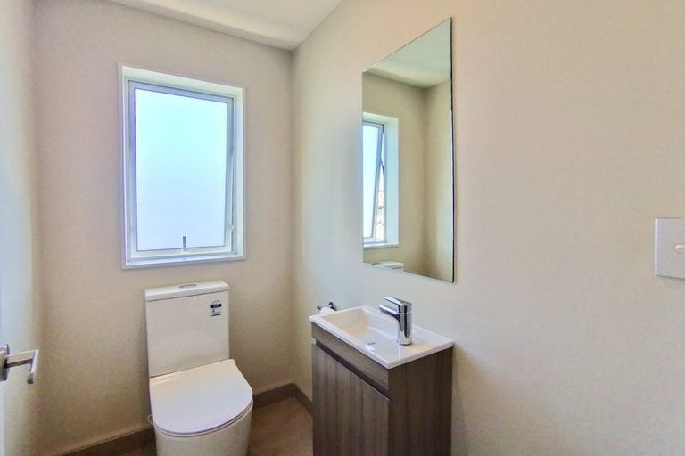 Photo of property in 187 Wainui Road, Silverdale, 0932