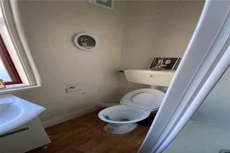 Photo of property in 71 North Road, North East Valley, Dunedin, 9010