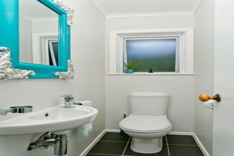 Photo of property in 1/40 Hart Road, Hauraki, Auckland, 0622