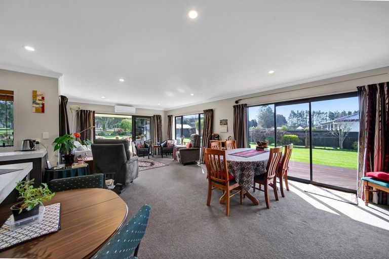 Photo of property in 11 Biron Place, Stratford, 4332