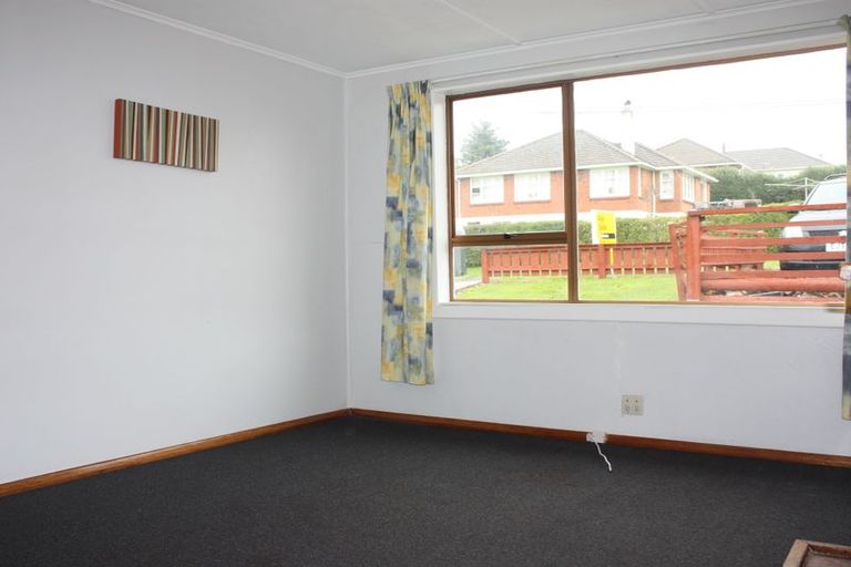 Photo of property in 28 Edinburgh Street, Green Island, Dunedin, 9018