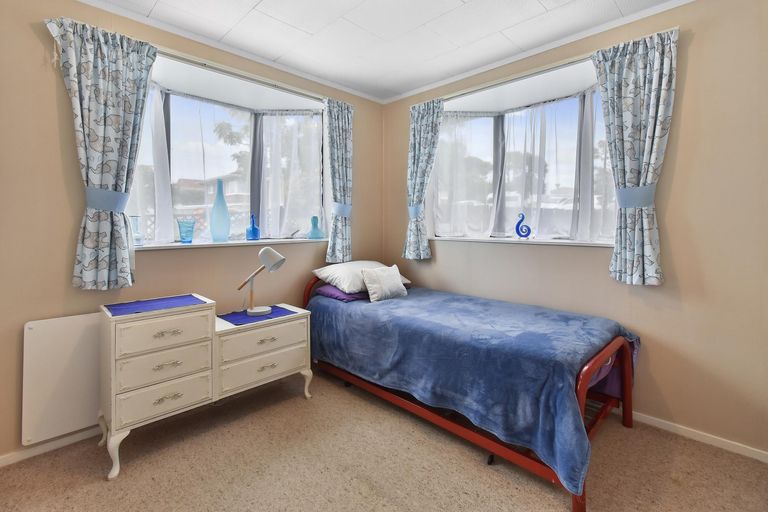 Photo of property in 8a Ashlynne Avenue, Papatoetoe, Auckland, 2025