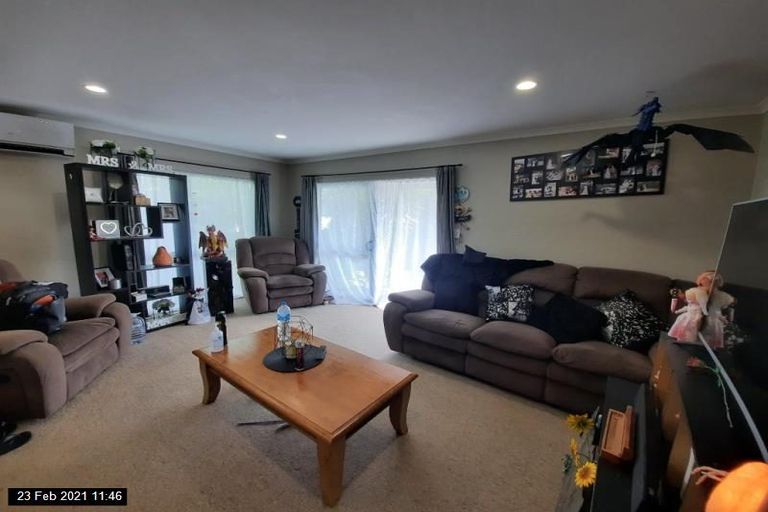 Photo of property in 12 Yeats Crescent, Fairfield, Hamilton, 3214