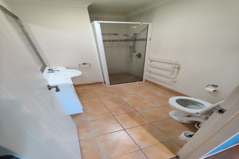 Photo of property in 35 Seneca Court, Golflands, Auckland, 2013